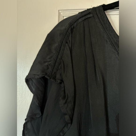 White House Black Market - Silk women’s XS  top blouse black Vneck boho - Picture 8 of 11